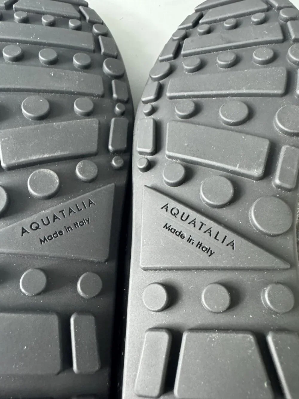 NWOT Aquatalia Black Patent Mary Jane, Size 6 1/2